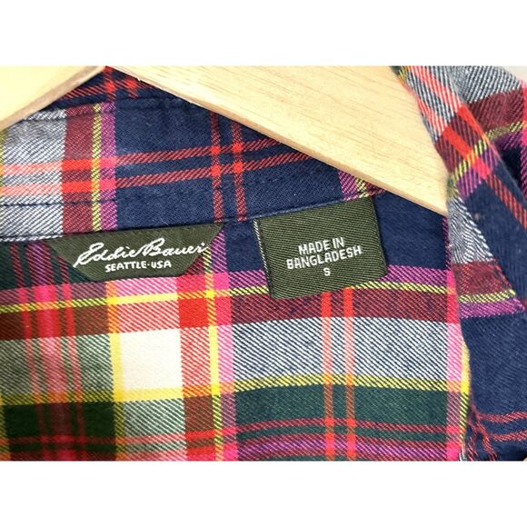 Eddie Bauer Women's Classic Plaid Shirt Size Small 100% Cotton G92 - Picture 10 of 13